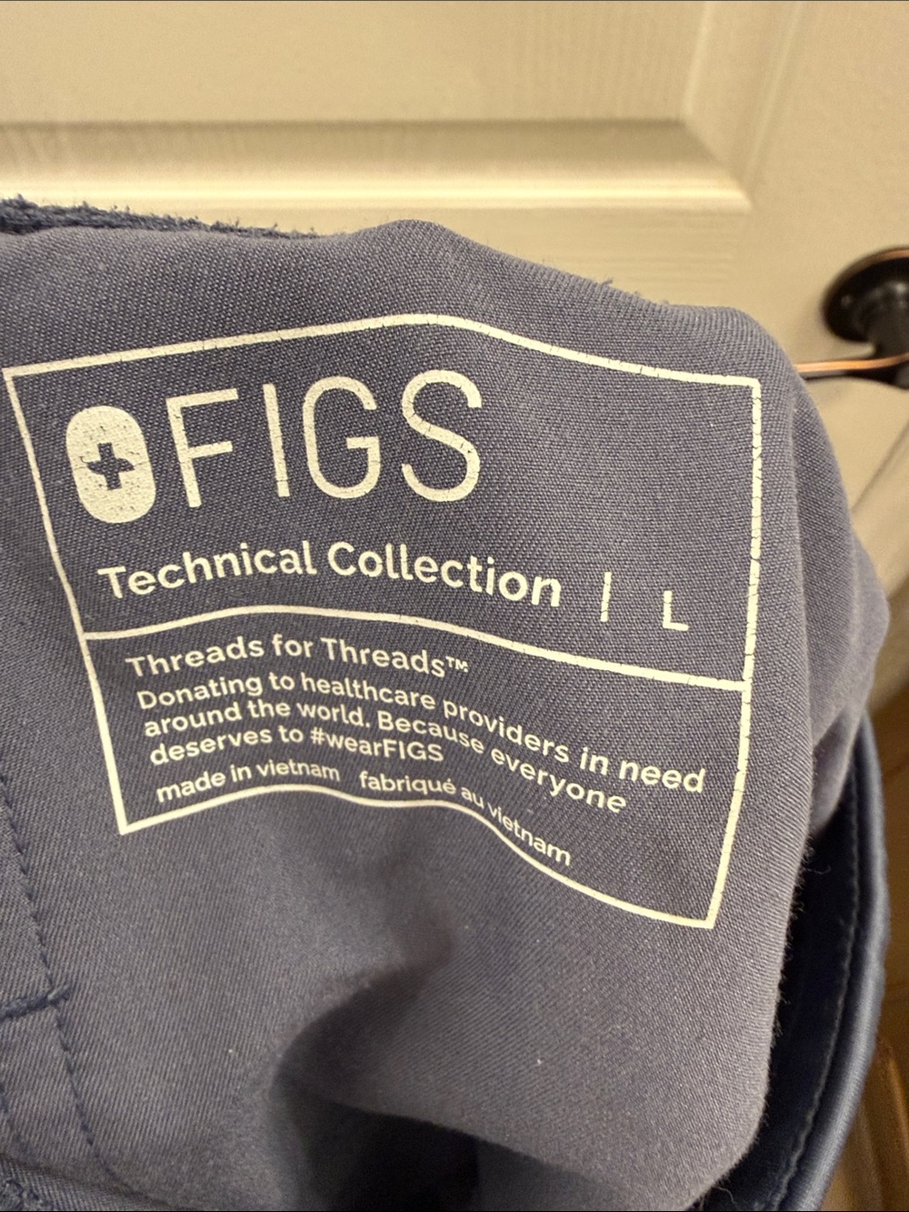 Figs Scrub Set - Picture 6 of 6